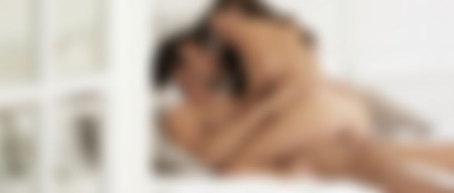 CUM ON ME BABY - Story